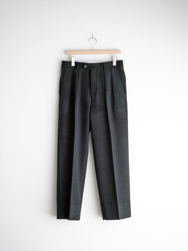 LIMITED CASHMERE 20 2-TUCK STRAIGHT SLACKS – +81